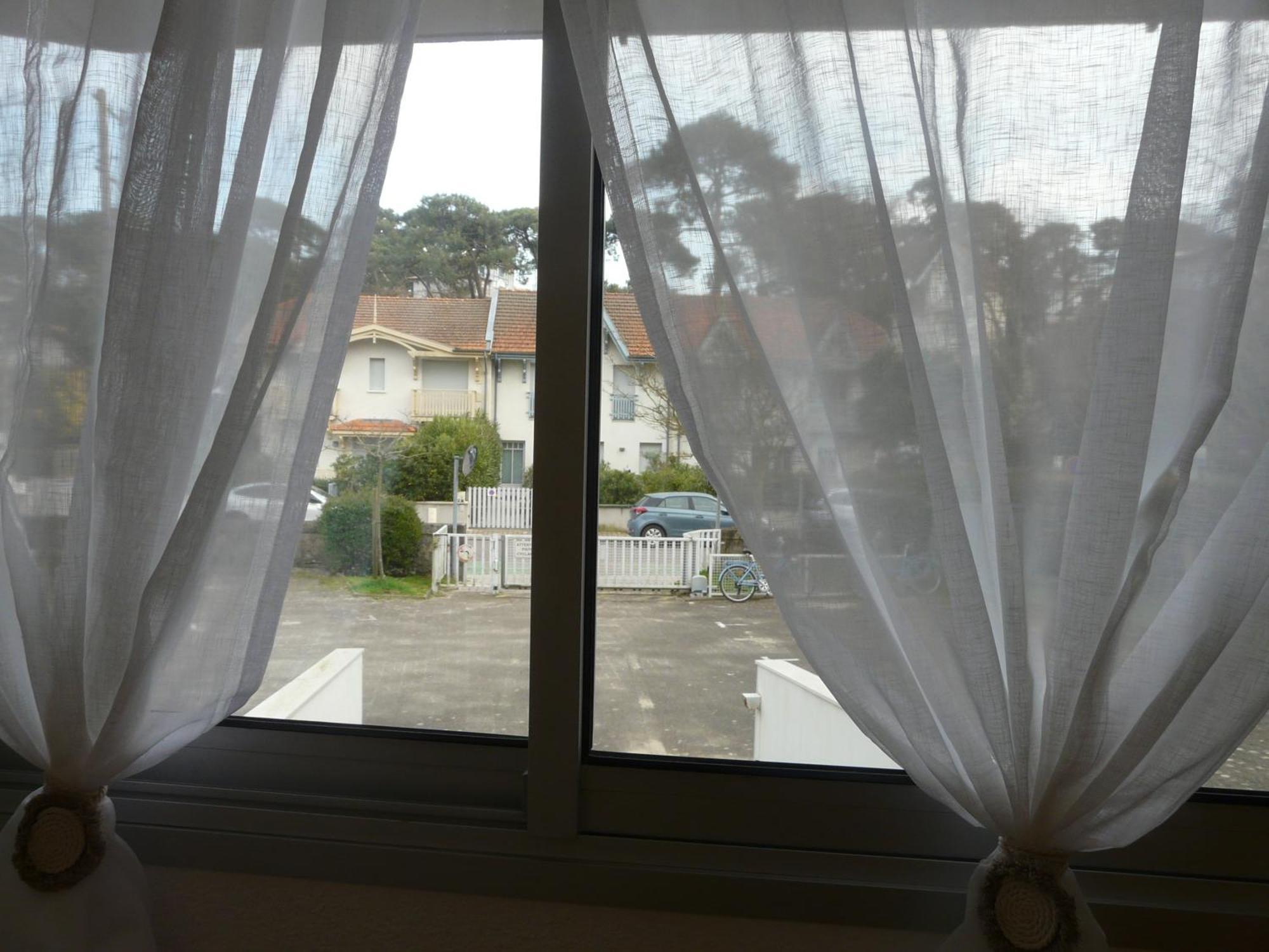 Pereire Bord De Apartment